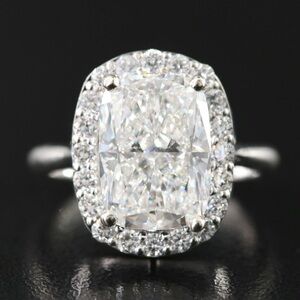 14K 4.97 CTW Diamond Ring with IGI Report
